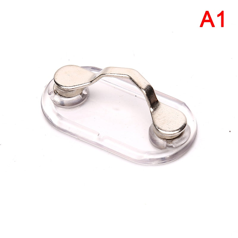 1PCS Silver Zinc Alloy Magnetic Eye Glasses Holder