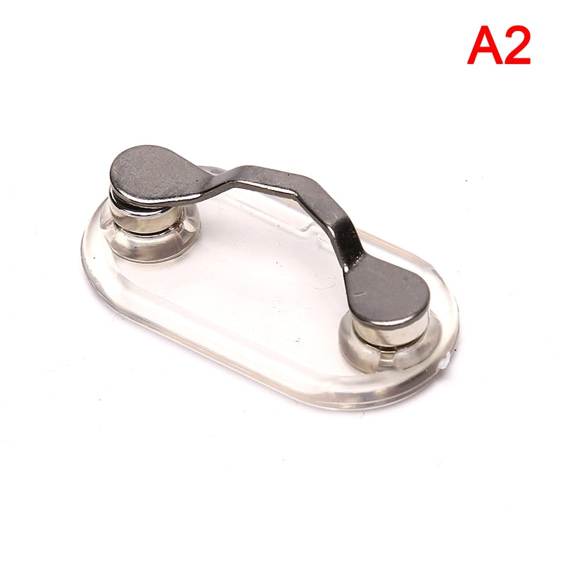 1PCS Silver Zinc Alloy Magnetic Eye Glasses Holder